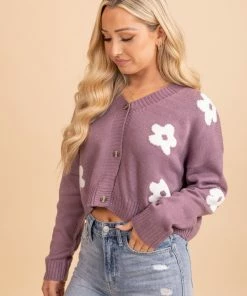 Buy 😉 Love Tree Picking Daisies Print Cardigan ❤️ -Outerwear Sales 3 245beb55 1ede 46ba 8ff7 00536acb5c46 5000x