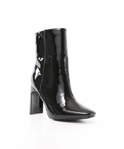 Top 10 😉 Qupid AND YOUR POINT IS Ankle Bootie - Black Patent 🤩 -Outerwear Sales 5931059 andyourpointisblackpatentanklebootie2 5000x scaled