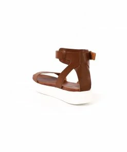 Cheap 🎉 MIA Whole Latte Love Platform - Cognac 🧨 -Outerwear Sales 6019986 2S8A9337 min 5000x scaled
