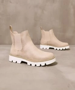 Outlet π Chinese Laundry THE FEELING IS NEUTRAL ANKLE BOOT π₯°