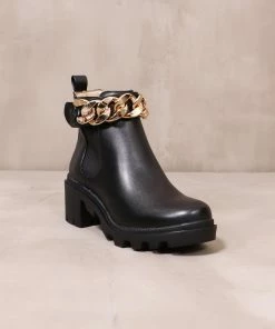 Outerwear Sales -Outerwear Sales 6234809 stevemaddenoffthechainblacklugboot2 5000x scaled