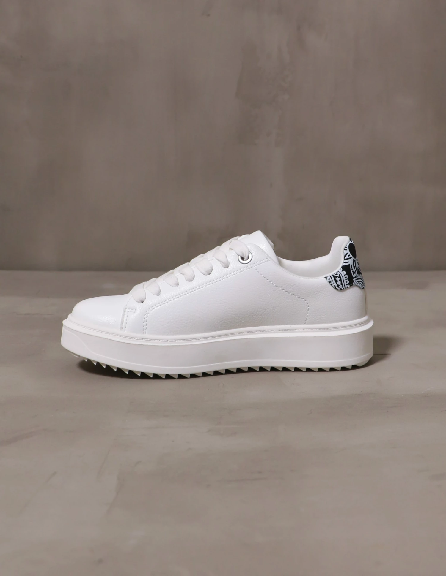 Cheapest β Steve Madden PAIS-LEAD THE WAY π SNEAKER β 8 Cheapest β Steve Madden PAIS-LEAD THE WAY π SNEAKER β - Image 6