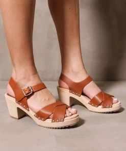 Wholesale 🔥 MIA NEED A LIFT CLOG 💯 -Outerwear Sales 6364388 needaliftclog5 5000x scaled