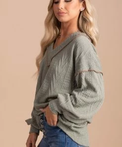 Budget ✔️ Bibi Loving You V-Neck Knit Sweater 🌟 -Outerwear Sales green side a60baf4c d40a 4a8c aab8 70c704ea7179 5000x